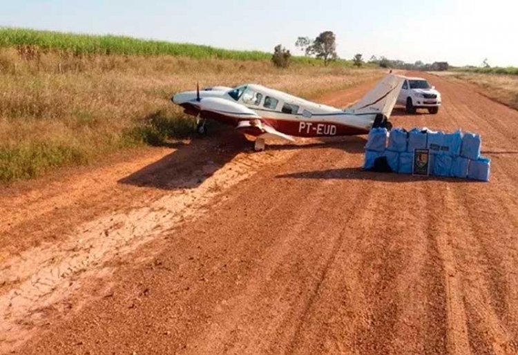 avião com 420kg de cocaína-Jornal da Cidade