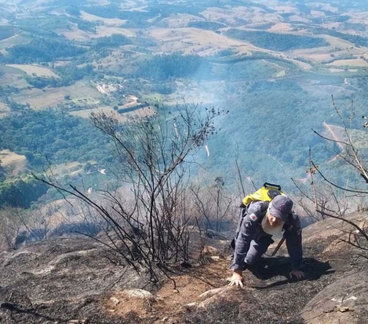 incêndio na Pedra Balão - Jornal da Cidade