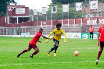 Caldense vence Juventus