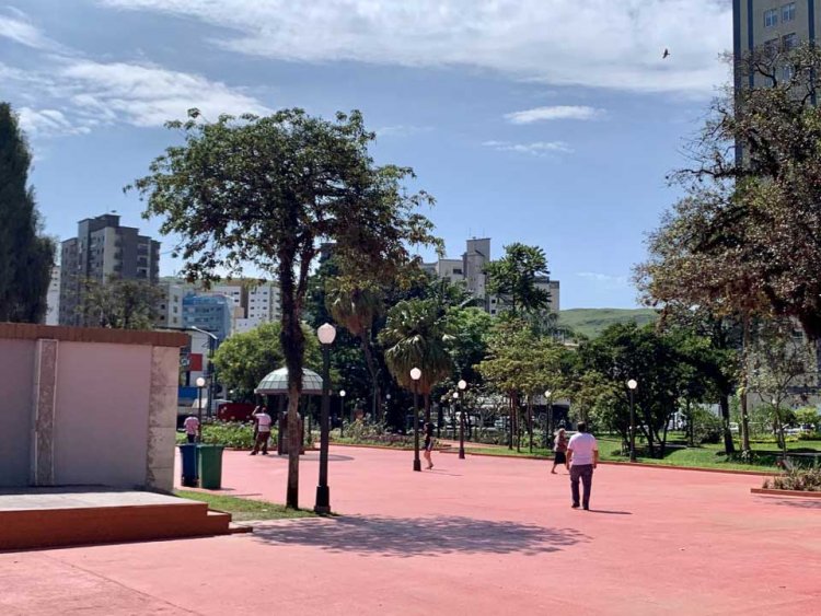 Praça dos Macacos - Jornal da Cidade