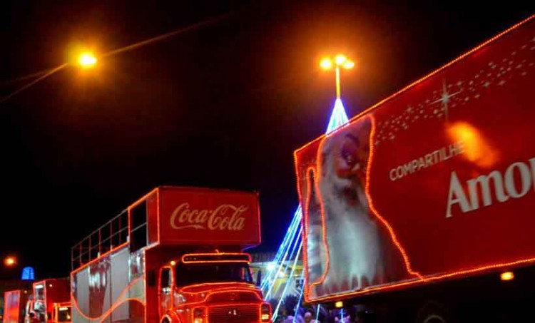 Caravana-de-Natal-da-Coca-Cola