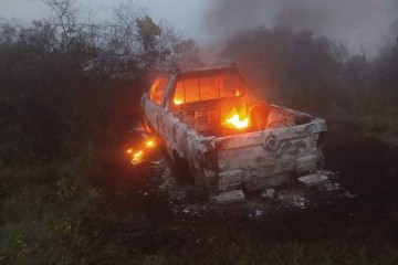 veiculo-incendiado-na-rampa-de-voo-livre (1)