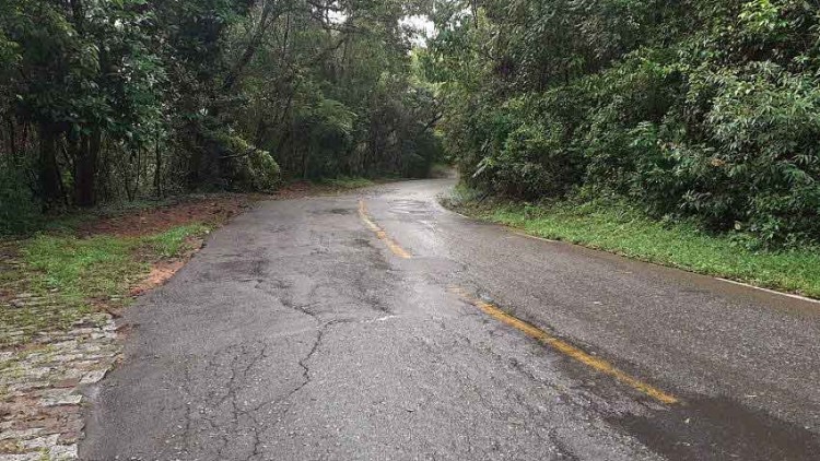 estrada-de-acesso-ao-Cristo